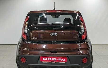 KIA Soul II рестайлинг, 2016 год, 1 190 000 рублей, 6 фотография