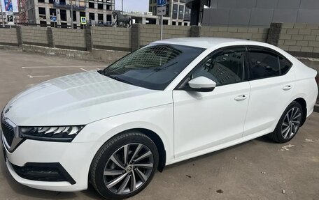 Skoda Octavia IV, 2021 год, 2 450 000 рублей, 1 фотография