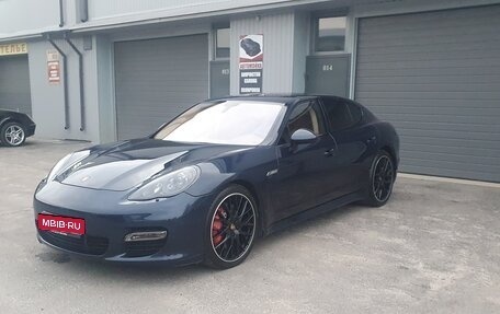 Porsche Panamera II рестайлинг, 2012 год, 3 150 000 рублей, 1 фотография