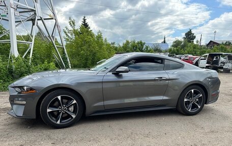 Ford Mustang VI рестайлинг, 2022 год, 4 500 000 рублей, 2 фотография