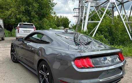 Ford Mustang VI рестайлинг, 2022 год, 4 500 000 рублей, 4 фотография