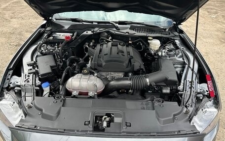 Ford Mustang VI рестайлинг, 2022 год, 4 500 000 рублей, 12 фотография