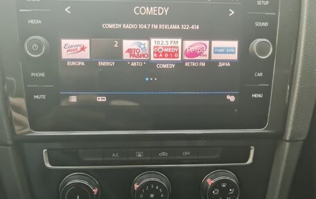 Volkswagen Golf VII, 2019 год, 1 360 000 рублей, 9 фотография