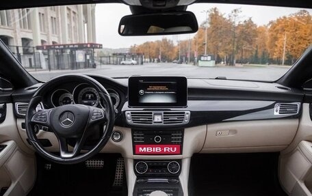 Mercedes-Benz CLS, 2015 год, 3 790 000 рублей, 7 фотография