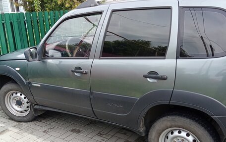 Chevrolet Niva I рестайлинг, 2012 год, 370 000 рублей, 6 фотография