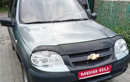 Chevrolet Niva I рестайлинг, 2012 год, 370 000 рублей, 4 фотография