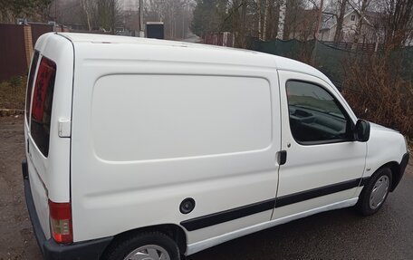 Peugeot Partner II рестайлинг 2, 2010 год, 335 000 рублей, 8 фотография