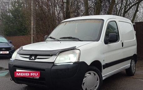 Peugeot Partner II рестайлинг 2, 2010 год, 335 000 рублей, 2 фотография