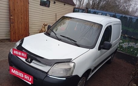 Peugeot Partner II рестайлинг 2, 2010 год, 335 000 рублей, 12 фотография