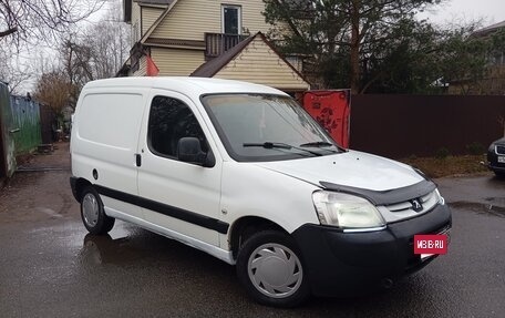 Peugeot Partner II рестайлинг 2, 2010 год, 335 000 рублей, 10 фотография