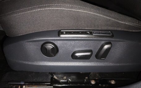 Volkswagen Passat B8 рестайлинг, 2019 год, 1 790 000 рублей, 3 фотография