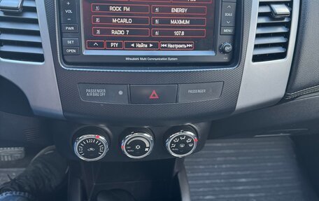 Mitsubishi Outlander III рестайлинг 3, 2012 год, 1 000 000 рублей, 13 фотография