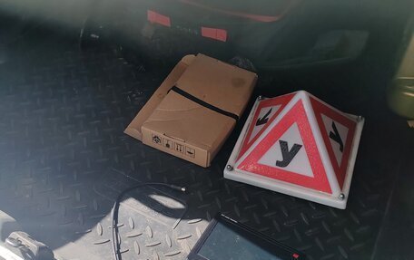 Renault Logan I, 2012 год, 570 000 рублей, 7 фотография