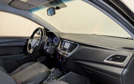 Hyundai Solaris II рестайлинг, 2017 год, 1 425 000 рублей, 11 фотография