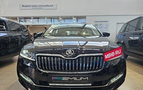 Skoda Superb III рестайлинг, 2025 год, 3 310 000 рублей, 14 фотография