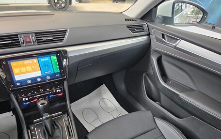 Skoda Superb III рестайлинг, 2025 год, 3 310 000 рублей, 28 фотография