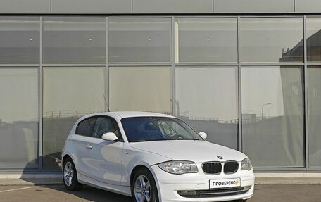BMW 1 серия, 2008 год, 595 000 рублей, 2 фотография