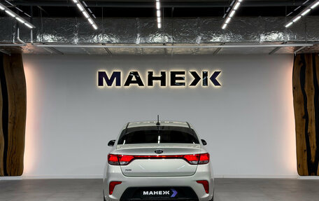 KIA Rio IV, 2018 год, 1 350 000 рублей, 5 фотография