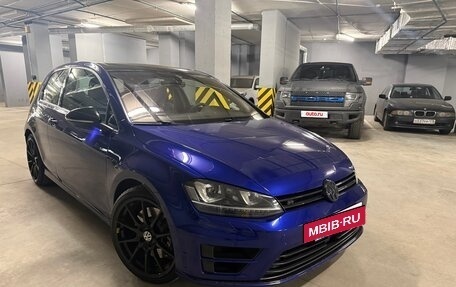 Volkswagen Golf R VII, 2016 год, 3 100 000 рублей, 15 фотография