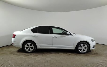 Skoda Octavia, 2017 год, 1 510 000 рублей, 5 фотография