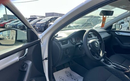 Skoda Octavia, 2018 год, 1 199 999 рублей, 10 фотография