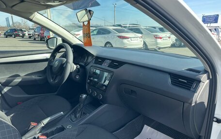 Skoda Octavia, 2018 год, 1 199 999 рублей, 13 фотография