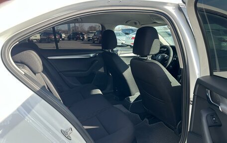 Skoda Octavia, 2018 год, 1 199 999 рублей, 17 фотография