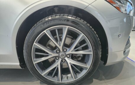 Volvo S90 II рестайлинг, 2017 год, 2 480 000 рублей, 7 фотография