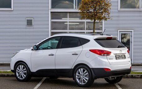 Hyundai ix35 I рестайлинг, 2013 год, 1 495 000 рублей, 4 фотография