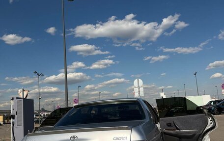 Toyota Crown, 1998 год, 1 888 000 рублей, 8 фотография