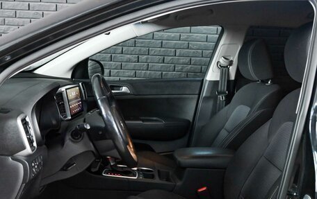 KIA Sportage IV рестайлинг, 2021 год, 2 380 000 рублей, 9 фотография