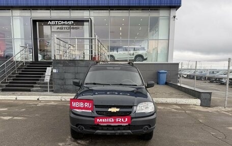 Chevrolet Niva I рестайлинг, 2013 год, 590 000 рублей, 2 фотография