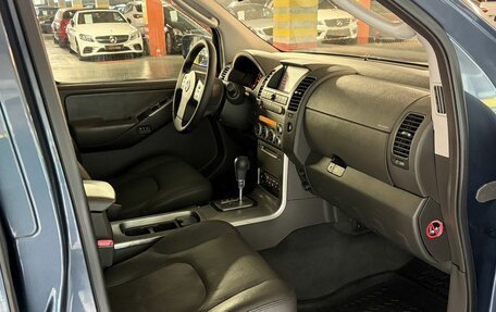 Nissan Pathfinder, 2005 год, 950 000 рублей, 26 фотография