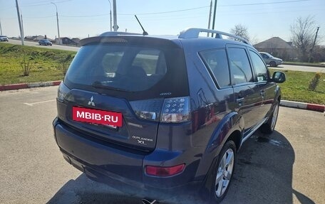 Mitsubishi Outlander III рестайлинг 3, 2008 год, 1 000 000 рублей, 3 фотография