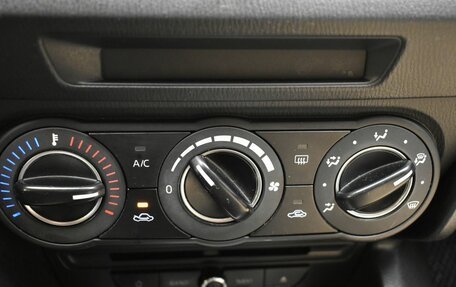 Mazda 3, 2015 год, 999 000 рублей, 14 фотография