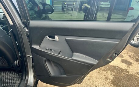 KIA Sportage III, 2011 год, 1 350 000 рублей, 16 фотография