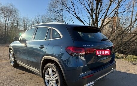 Mercedes-Benz GLA, 2020 год, 3 700 000 рублей, 3 фотография