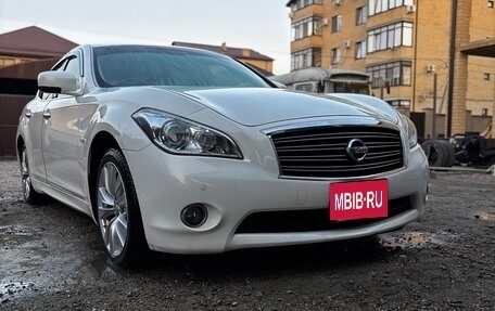 Nissan Fuga II, 2009 год, 1 750 000 рублей, 2 фотография