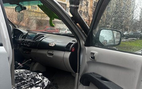 Mitsubishi L200 IV рестайлинг, 2008 год, 1 300 000 рублей, 9 фотография