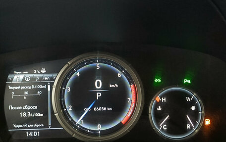 Lexus RX IV рестайлинг, 2018 год, 4 992 000 рублей, 16 фотография