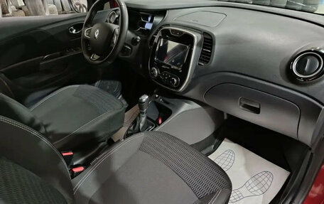 Renault Kaptur I рестайлинг, 2019 год, 1 820 000 рублей, 9 фотография