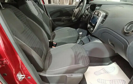 Renault Kaptur I рестайлинг, 2019 год, 1 820 000 рублей, 8 фотография