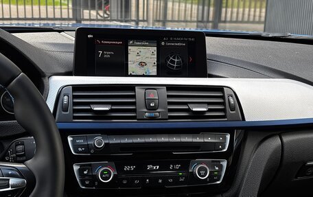 BMW 3 серия, 2018 год, 2 750 000 рублей, 16 фотография