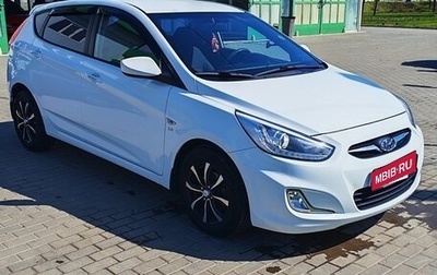 Hyundai Solaris II рестайлинг, 2014 год, 973 000 рублей, 1 фотография