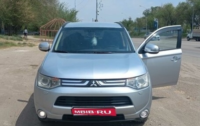 Mitsubishi Outlander III рестайлинг 3, 2012 год, 1 200 000 рублей, 1 фотография