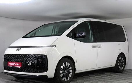 Hyundai Staria, 2022 год, 4 990 000 рублей, 1 фотография