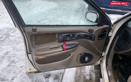 Dodge Intrepid I, 1993 год, 200 000 рублей, 10 фотография