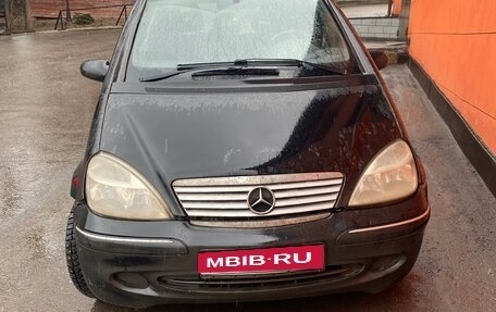 Mercedes-Benz A-Класс, 2001 год, 90 000 рублей, 1 фотография