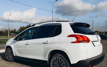 Peugeot 2008 II, 2014 год, 735 000 рублей, 2 фотография