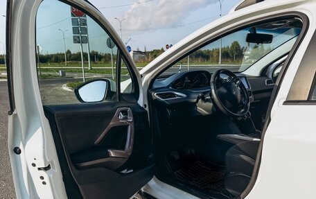 Peugeot 2008 II, 2014 год, 735 000 рублей, 7 фотография